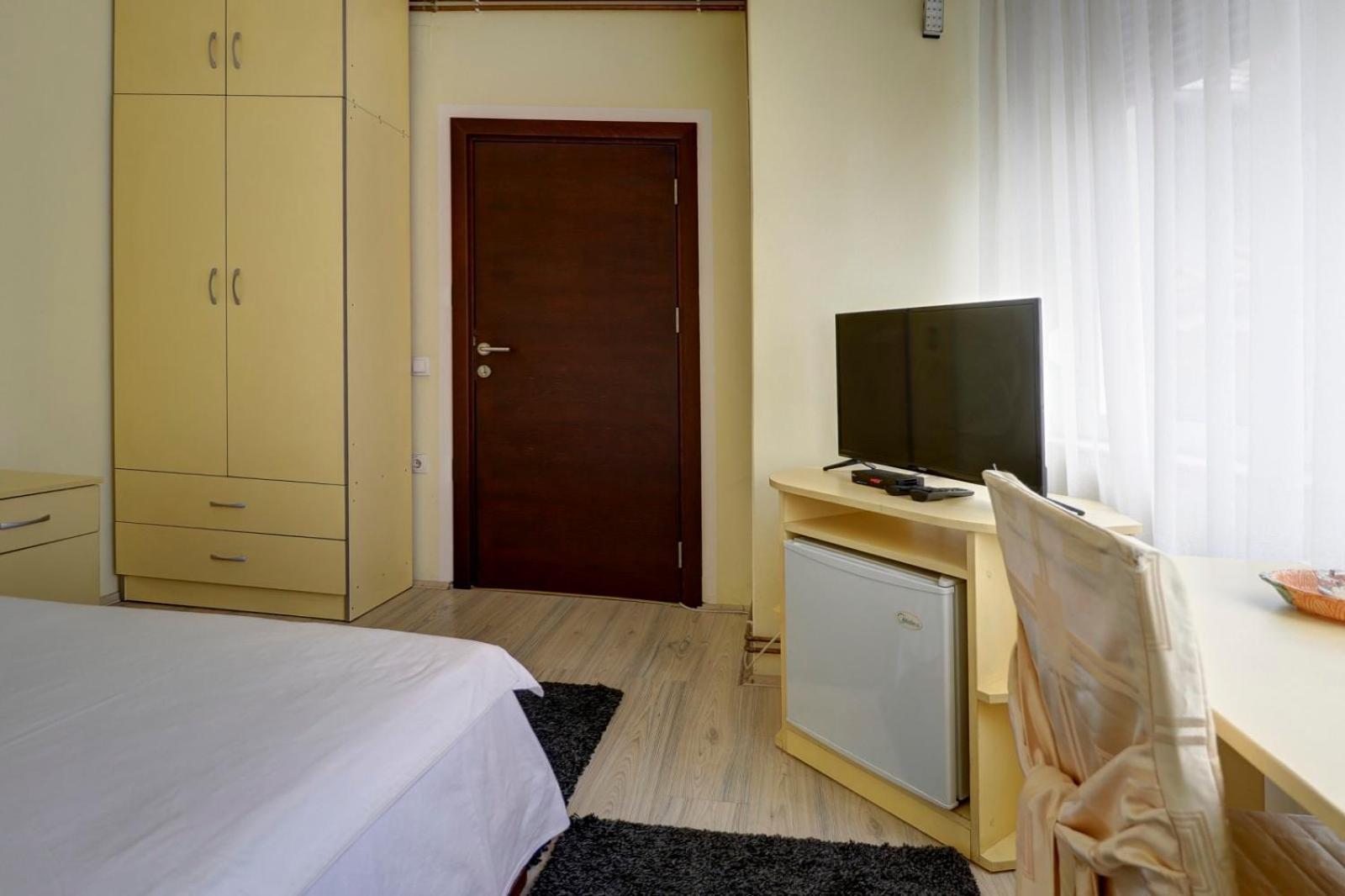 Hotel Perla Ldm Leskovac เลสโควัซ ภายนอก รูปภาพ
