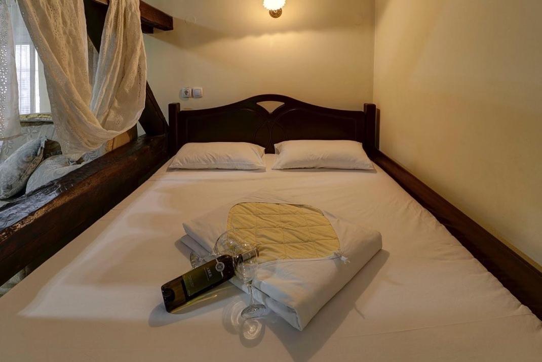 Hotel Perla Ldm Leskovac เลสโควัซ ภายนอก รูปภาพ